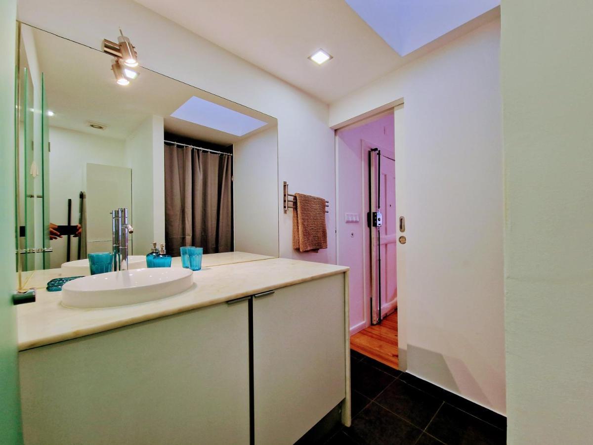 Mouraria Studios & Flats By Lisbon Village Apartments ภายนอก รูปภาพ